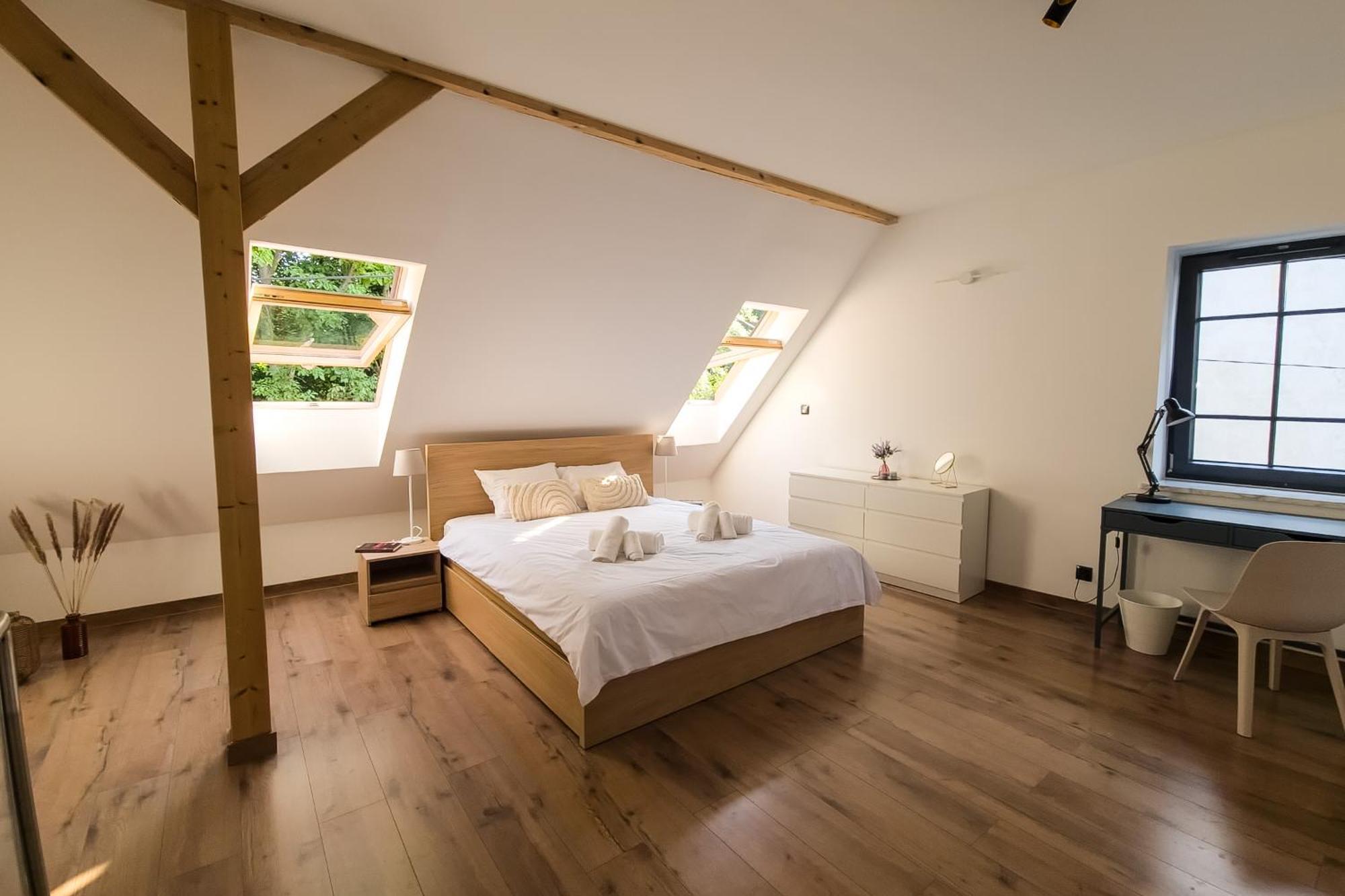 Two-Bedroom Apartment,1599288618:JPEG